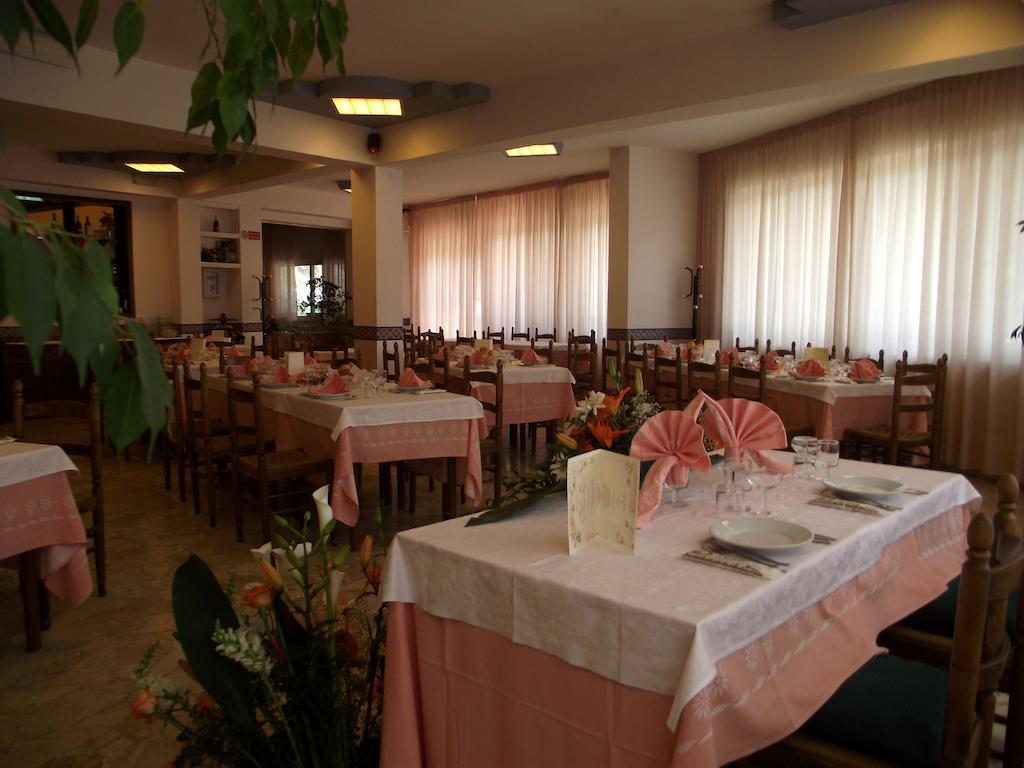 Hotel Ristorante Mosaici بياتْسا أرمارِنا المظهر الخارجي الصورة