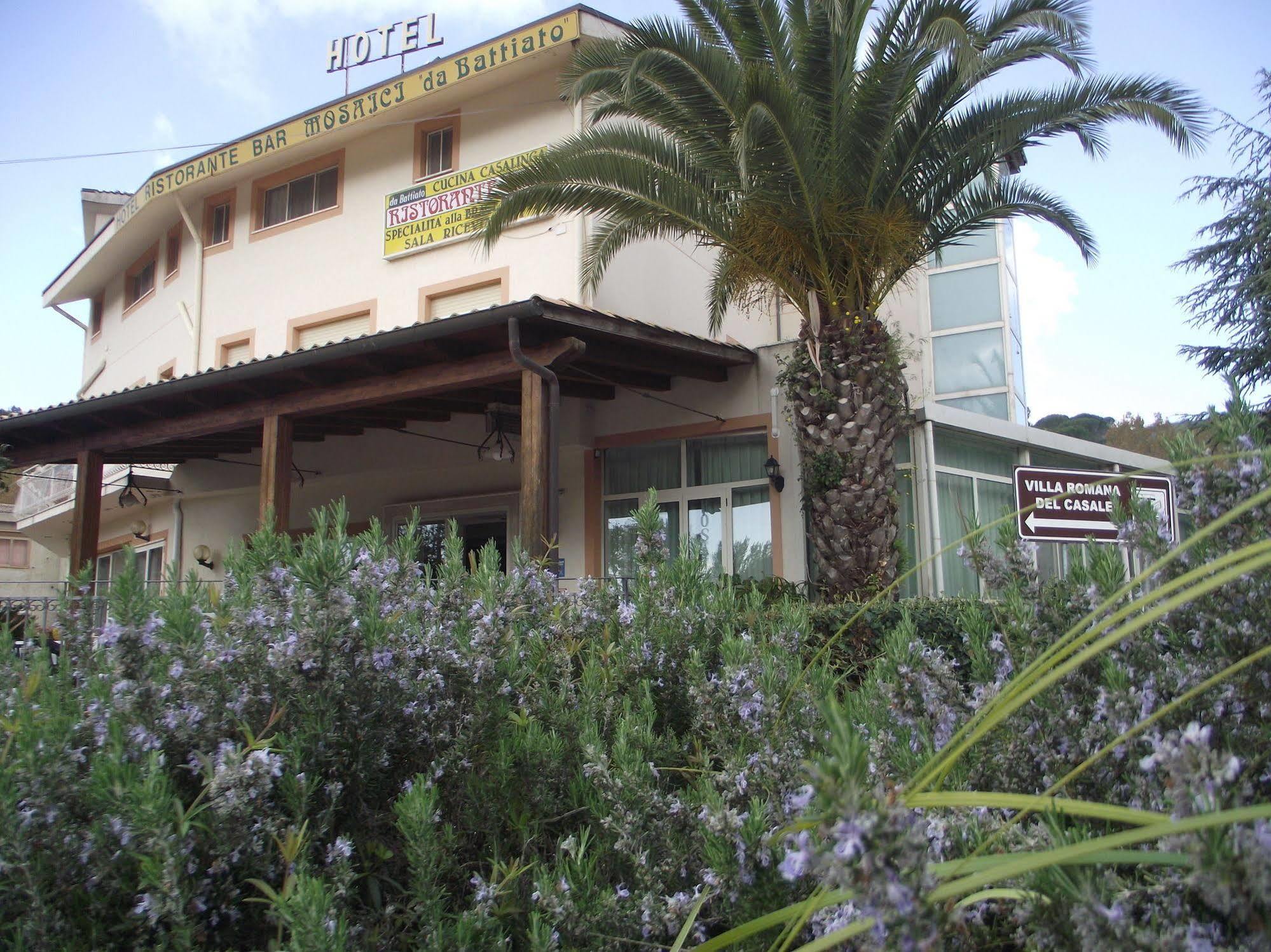 Hotel Ristorante Mosaici بياتْسا أرمارِنا المظهر الخارجي الصورة